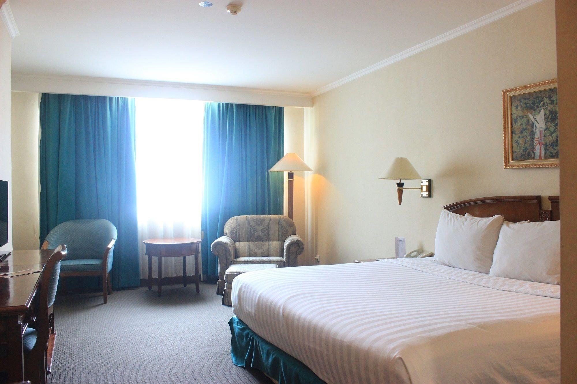 Hotel Grand Arkenso Park View Semarang Esterno foto